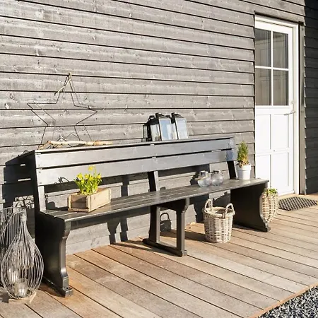 Vakantiehuis Modern Family House Near Kobingsmark