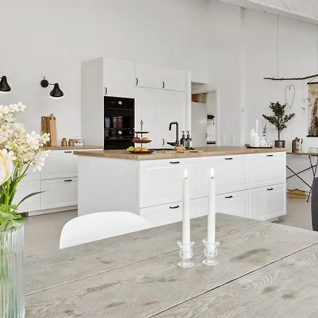 Дом отдыха Modern Family House Near Kobingsmark